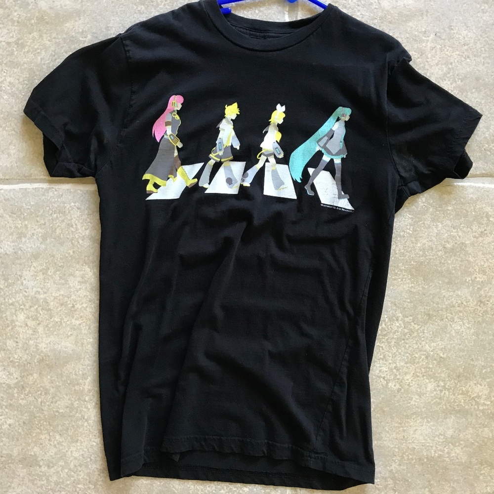 Vocaloid Beetles reference black t-shirt sz S